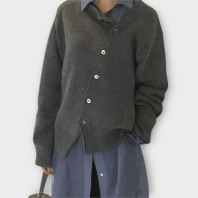 Asymmetrisk Knap-Cardigan – Uanstrengt Raffinering med Modern Twist