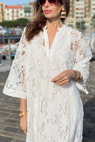 Malene – Elegant helhvid kjole med tidløs charme