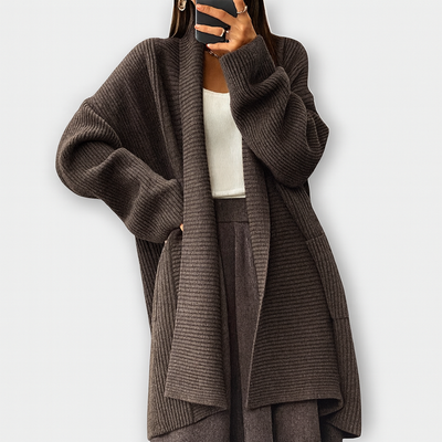 Mysig strikket cardigan – Afslappet neutral stil